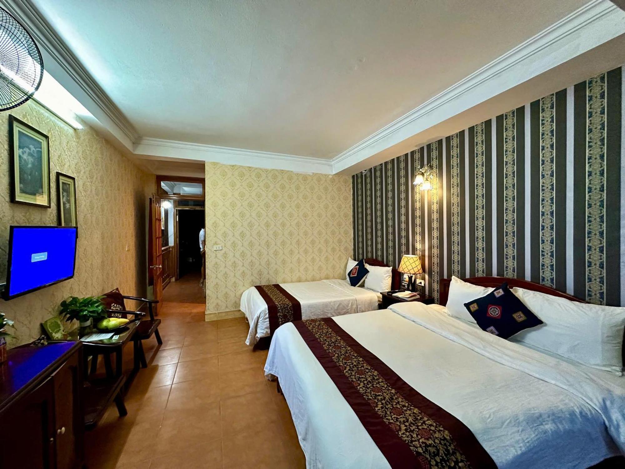 Ha Giang Hotel Sapa Exterior photo